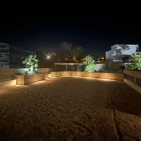 Abyss New Apartment Near The Best Beach Znjan