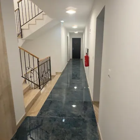 Abyss New Lux Near With Private Garage Apartment Split