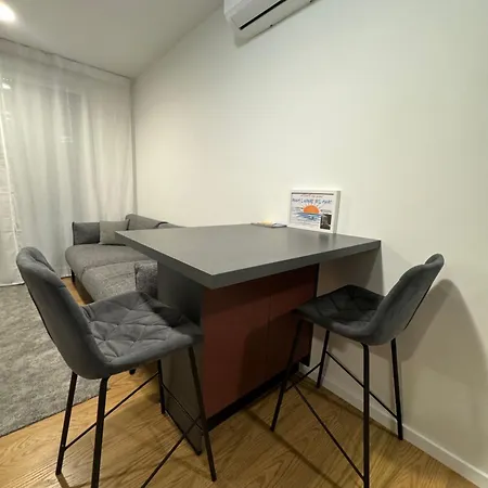 Abyss New Near The With Private Garage Apartamento *