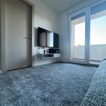 Apartment Abyss New Lux Near With Private Garage *
