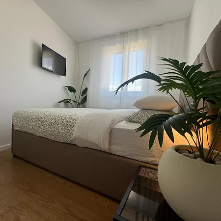 Abyss New Lux Near With Private Garage * Split