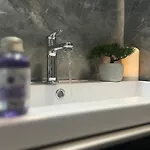 Apartman Abyss New Near The With Private Garage *