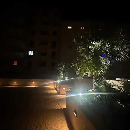 Apartmán Abyss New Near The With Private Garage *