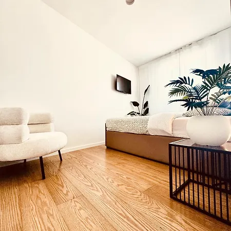 Abyss New Near The With Private Garage Apartmán *